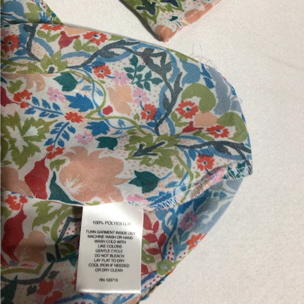 Valerie Steven’s, Elegant Floral Women's Bohemian Blouse 1X - Picture 9 of 12